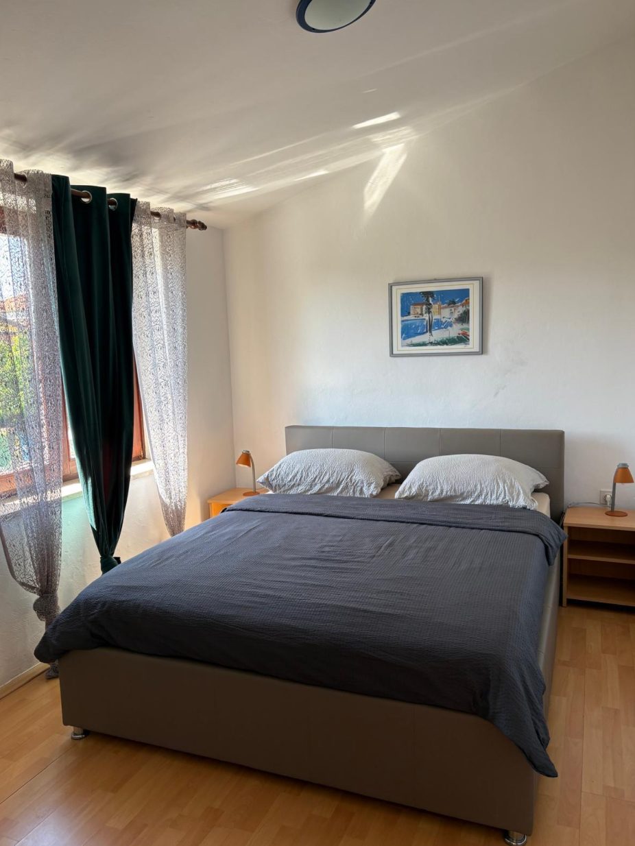 Dina — Schlafzimmer